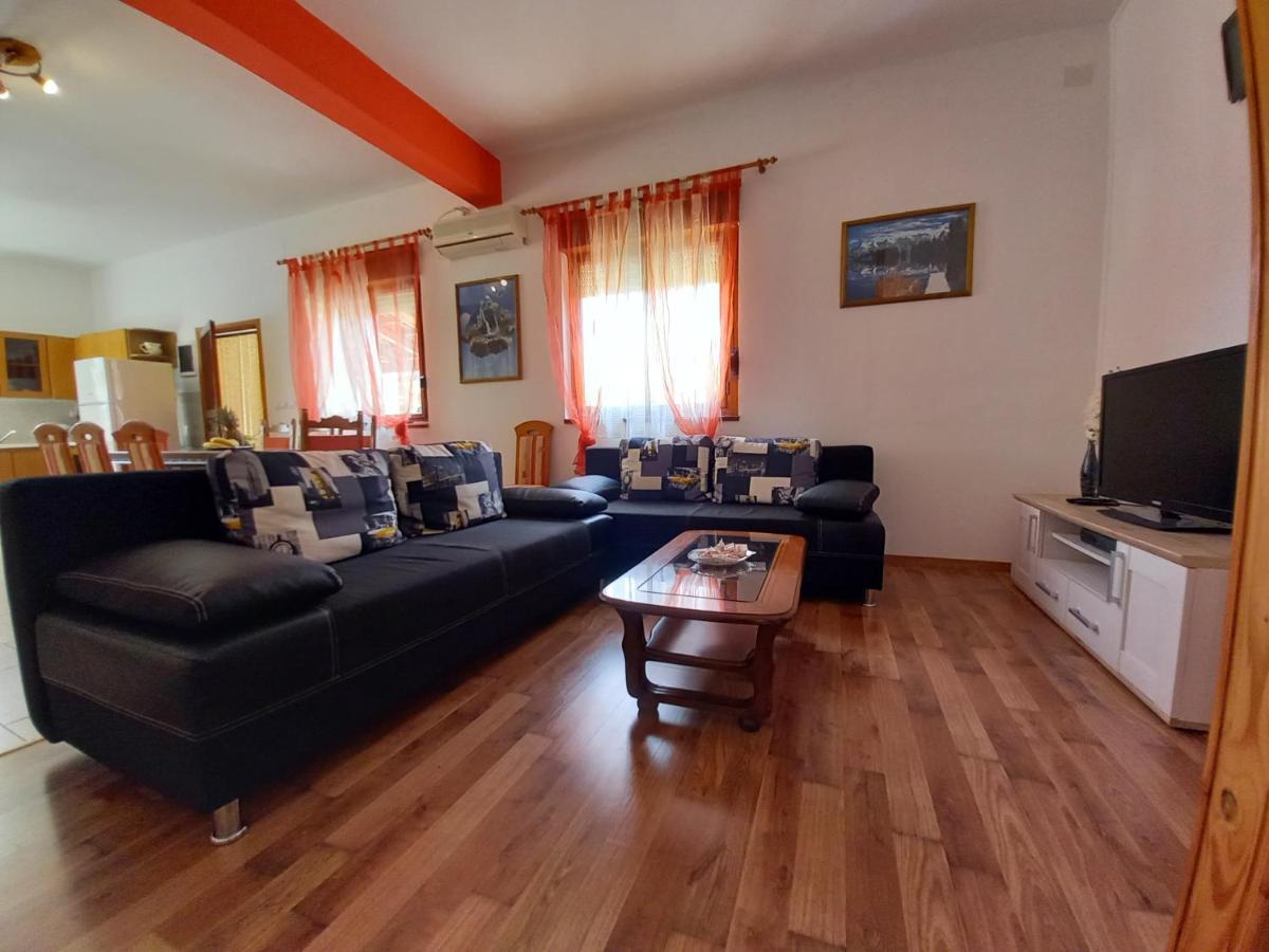 House Oliva, Sveti Kirin Villa Svetvinčenat Buitenkant foto